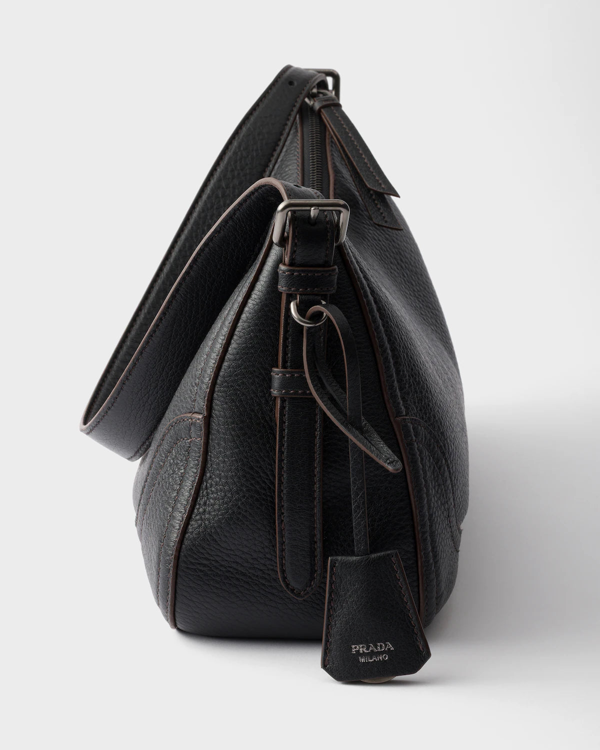 Grand sac porté épaule en cuir Prada Aimée
