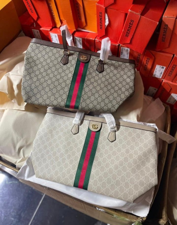 Gucci Sac fonctionnel « GG Supreme Ophidia »