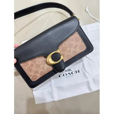 Co@ch
Sac à main Tabby, Noir