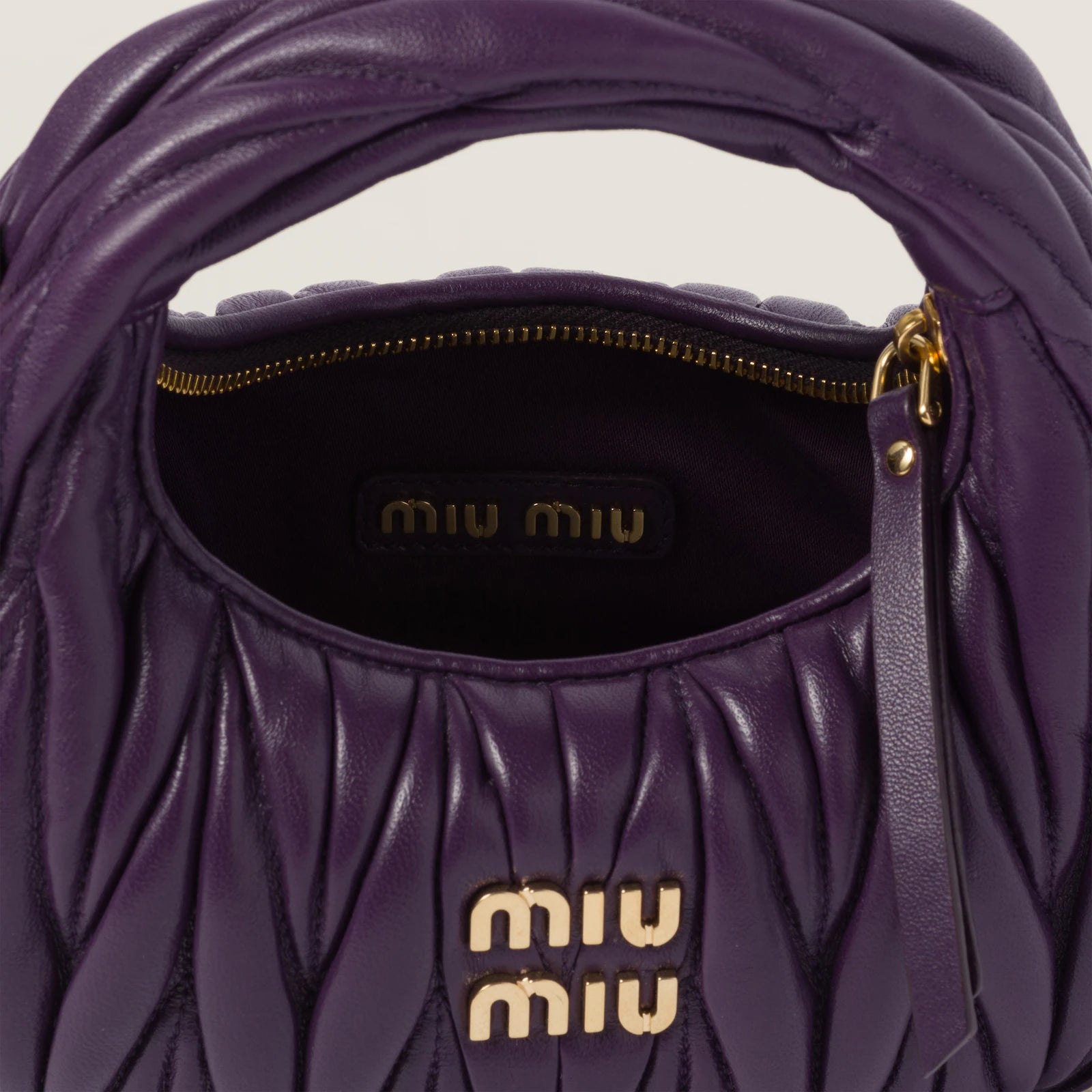 MIÛ MIÜ Sac hobo Wander nappa matelassé