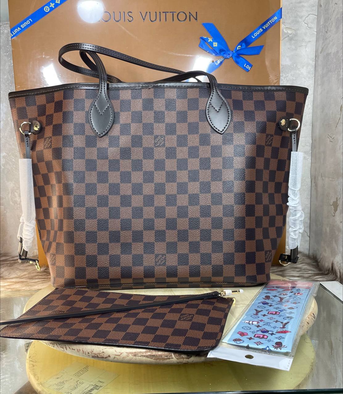 LV Sac Neverfull MM En cuir
